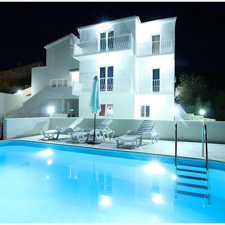 Apartments Huljev Primosten Bagian luar foto