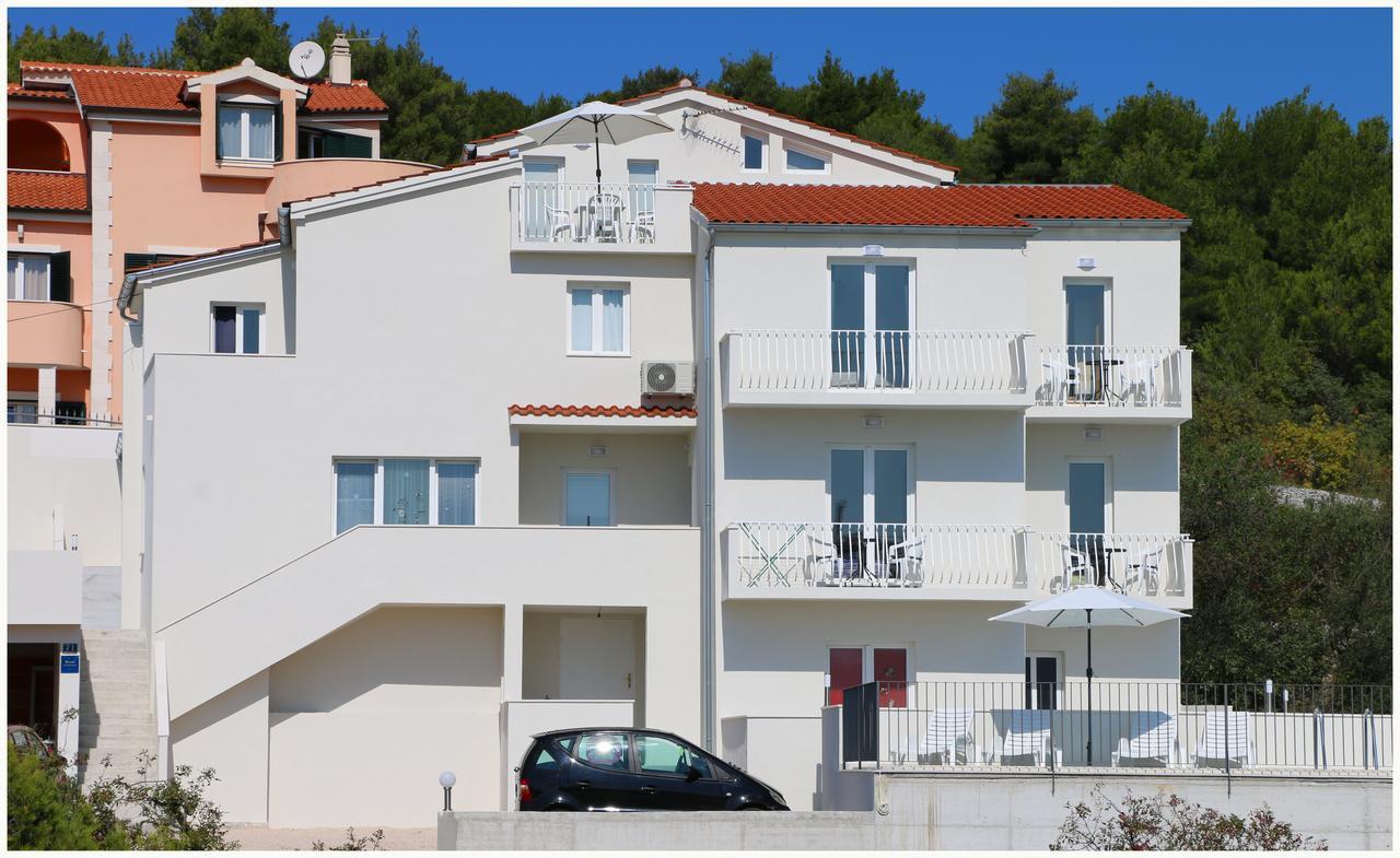 Apartments Huljev Primosten Bagian luar foto
